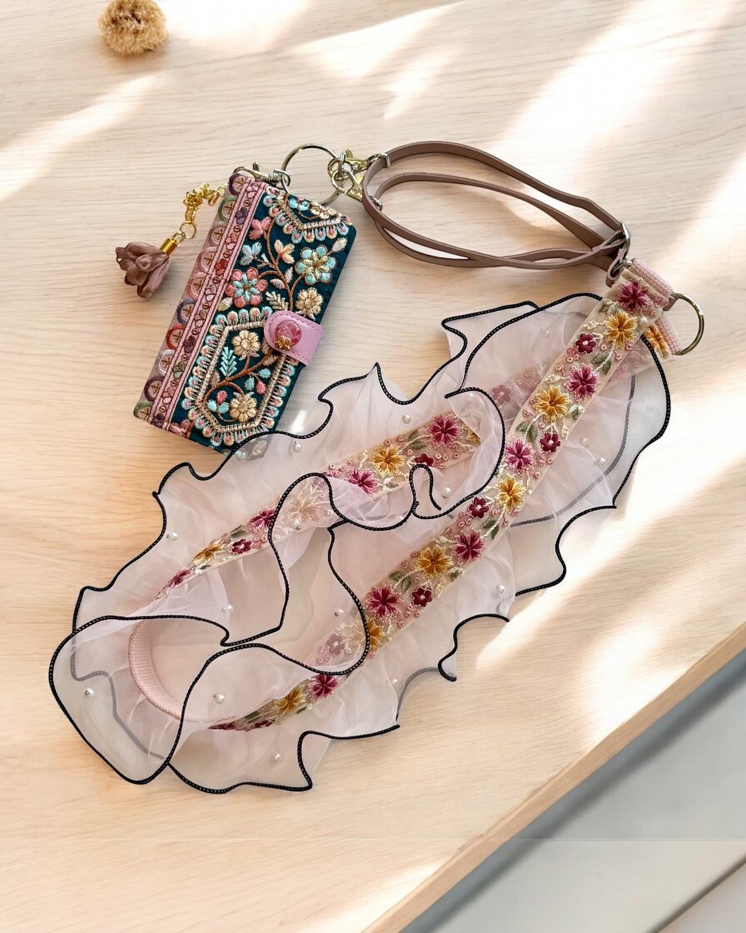 pink×big frill 刺繍リボンのフリルスマホショルダー | 5枚目