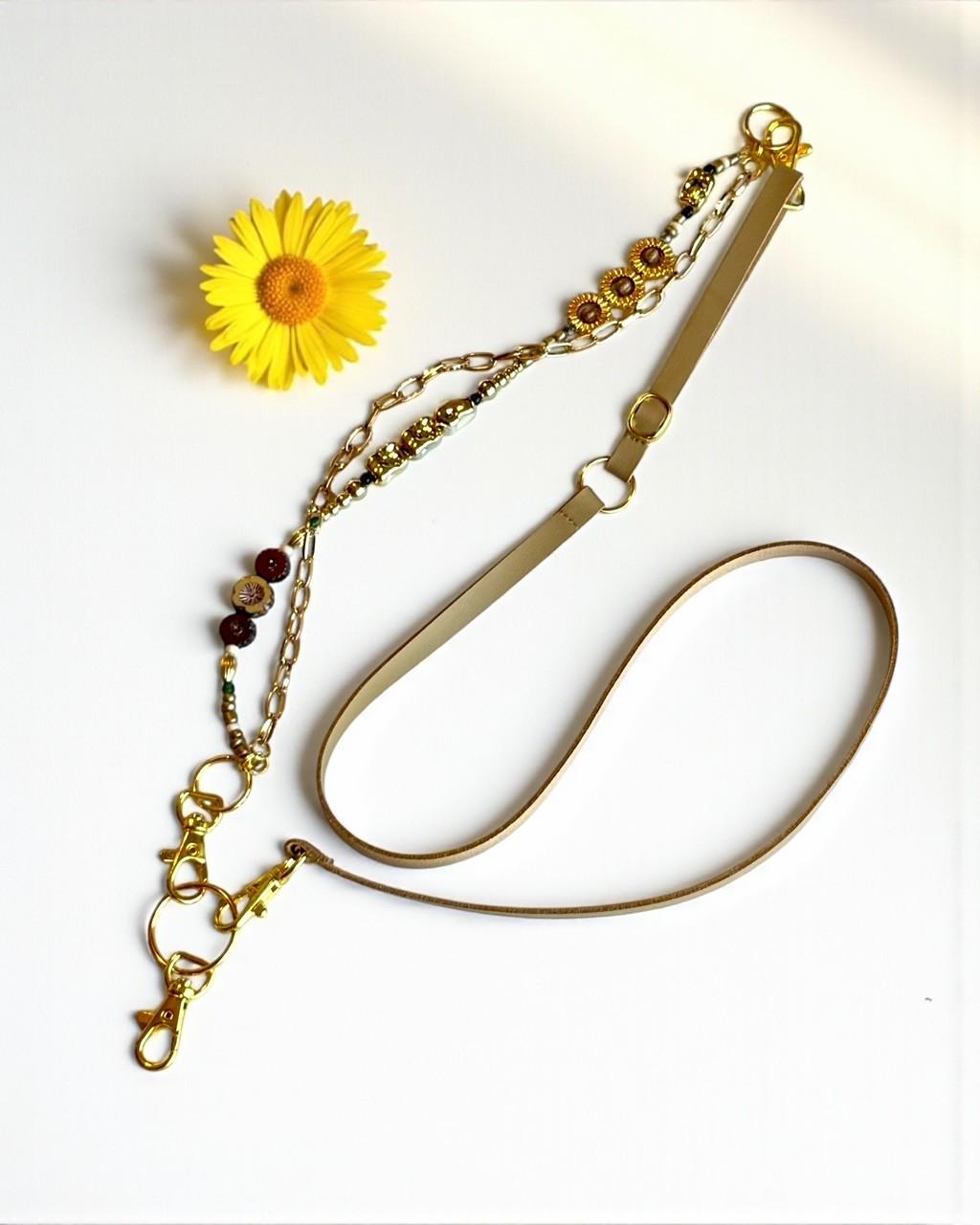 ビーズ付きスマホショルダー